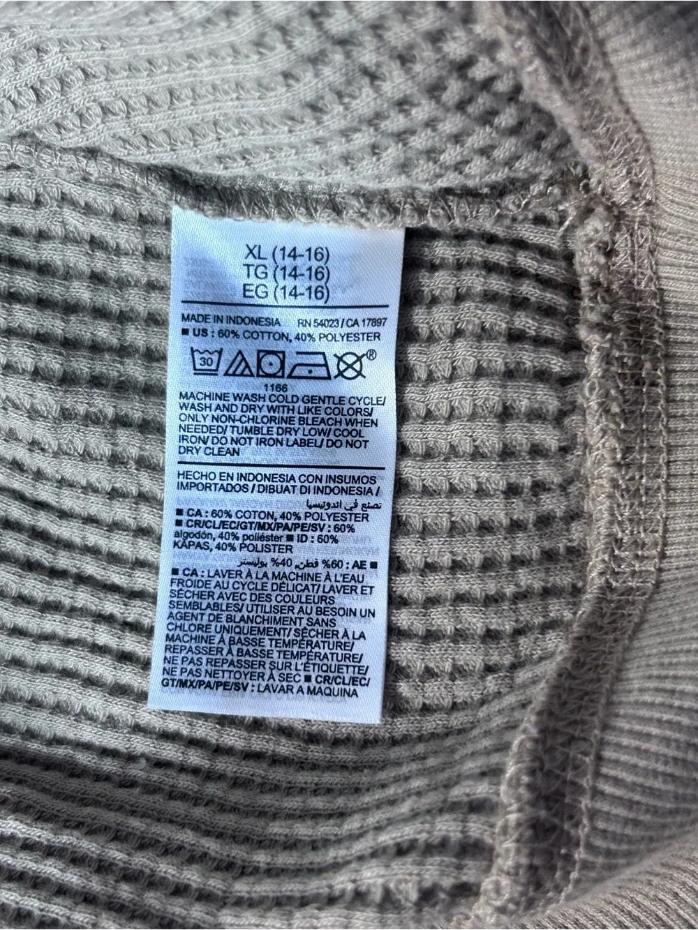 Old Navy Long-Sleeve Thermal-Knit Henley T-Shirt for Boys XL